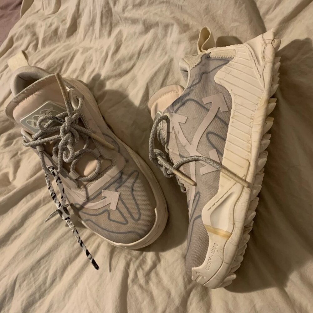 Off-White ODSY-1000 Beige Sneakers - EU Size 42, US 9.5